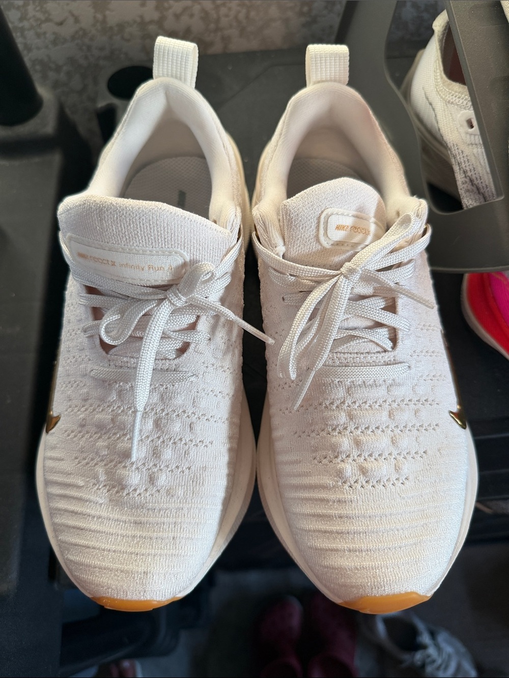 Nike Women's Cream Knit Running Sneakers with Gold Swoosh - Picture 3 of 3